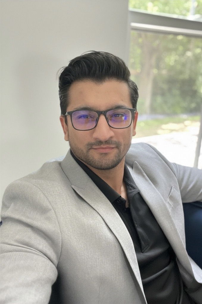 Jawad Chaudhry, Agent at Epique